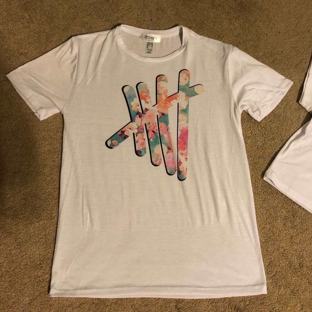Freshtops 5 Seconds of Summer Logo Tee